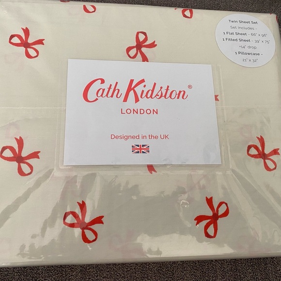 Cath Kidston Bow Ruby Sage Twin Sheets and Pillowcases Set 3 100% Cotton Percale - Picture 1 of 3